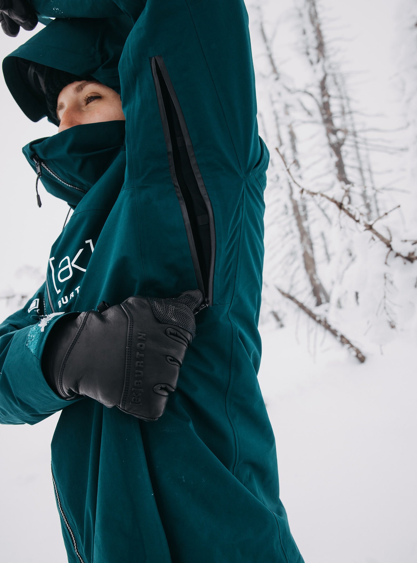 Women's [ak] Embark GORE-TEX Jacket — Val Surf