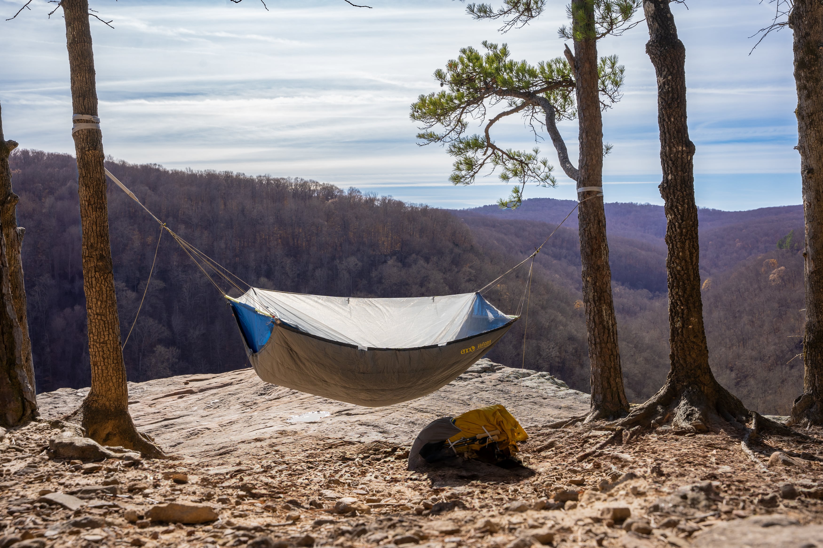 How To Set Up Your ENO UnderQuilt with the SkyLite Hammock